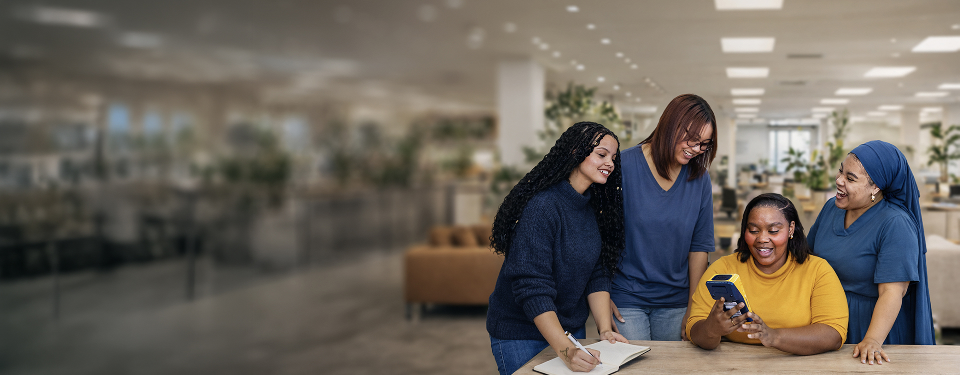 careers-page-header-people